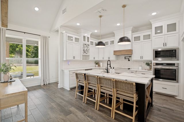 12432 Maplewood Drive, Lindale, TX 75771