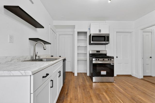 166 Elliot St 2, Newton, MA 02464