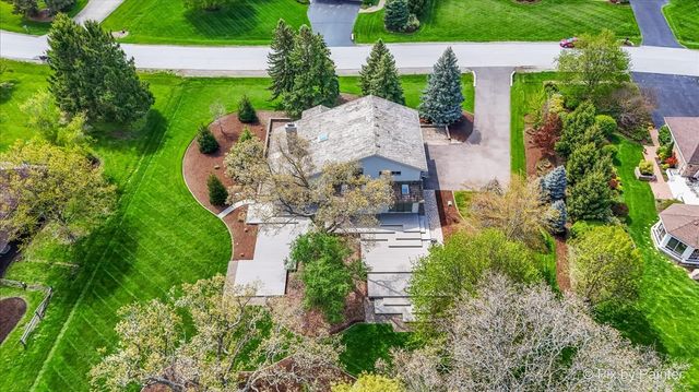 28W300 Flanders Lane, Winfield, IL 60190