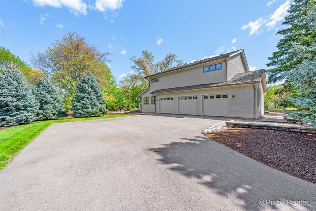 28W300 Flanders Lane, Winfield, IL 60190
