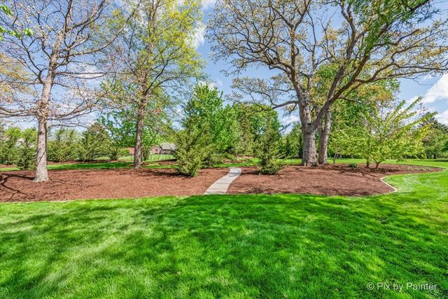 28W300 Flanders Lane, Winfield, IL 60190