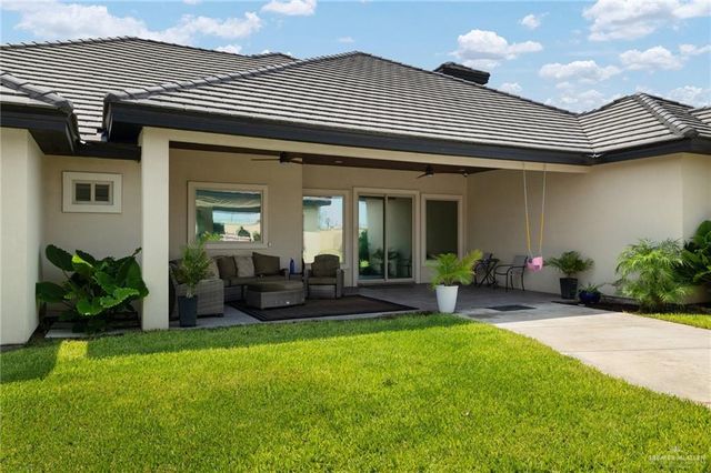 4552 Estancia Parkway, Mcallen, TX 78504