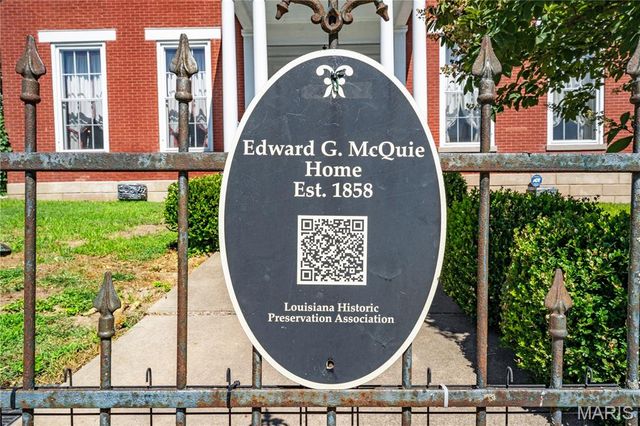 405 N 3rd Street, Louisiana, MO 63353