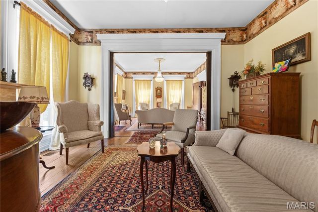 405 N 3rd Street, Louisiana, MO 63353