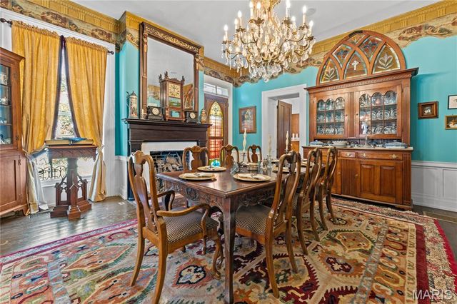 405 N 3rd Street, Louisiana, MO 63353