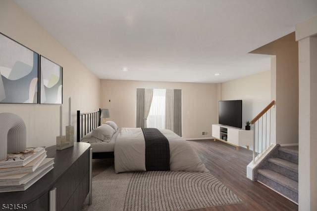 109 Tallwood Ln, Green Brook Twp., NJ 08812