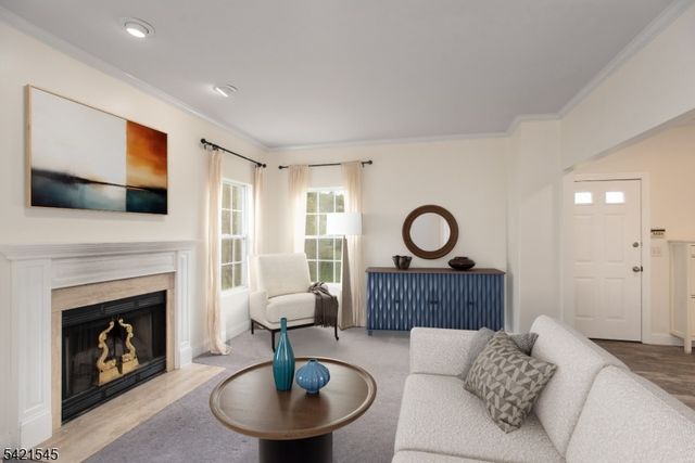 109 Tallwood Ln, Green Brook Twp., NJ 08812