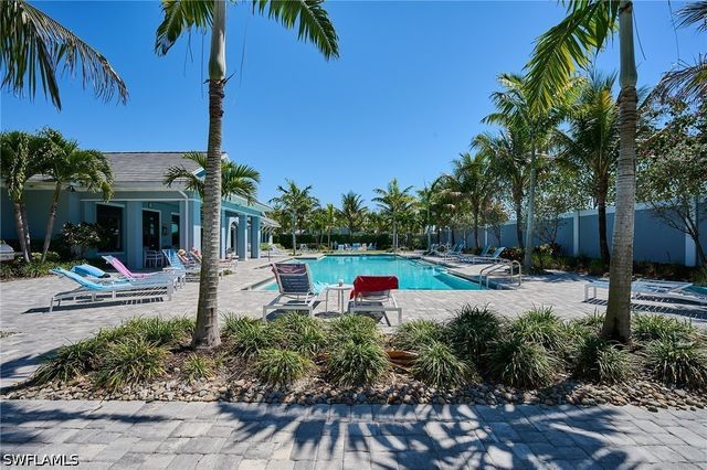 2664 Seychelles CIR 2402, Naples, FL 34112