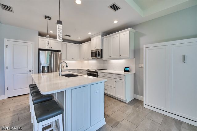 2664 Seychelles CIR 2402, Naples, FL 34112