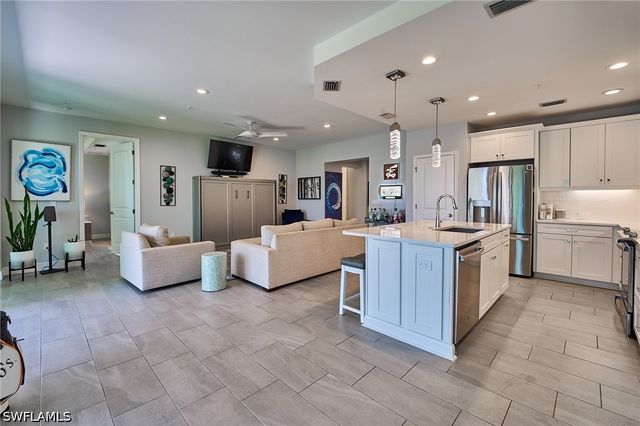 2664 Seychelles CIR 2402, Naples, FL 34112