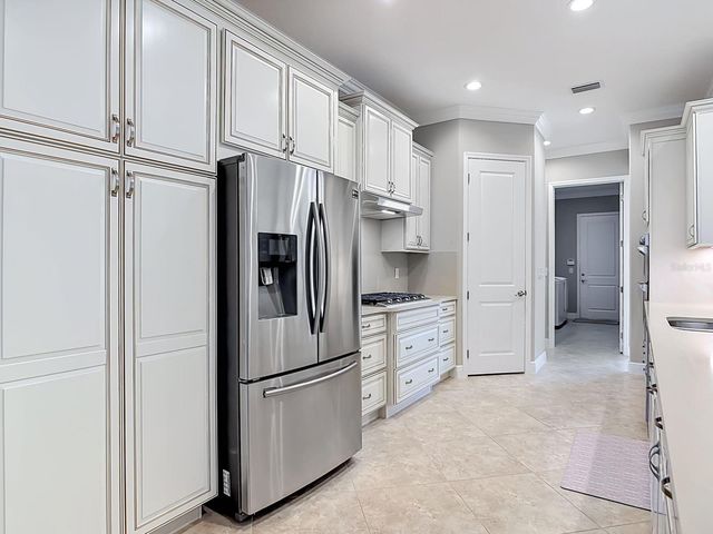 8461 BRIDGEPORT BAY CIRCLE, Mount Dora, FL 32757