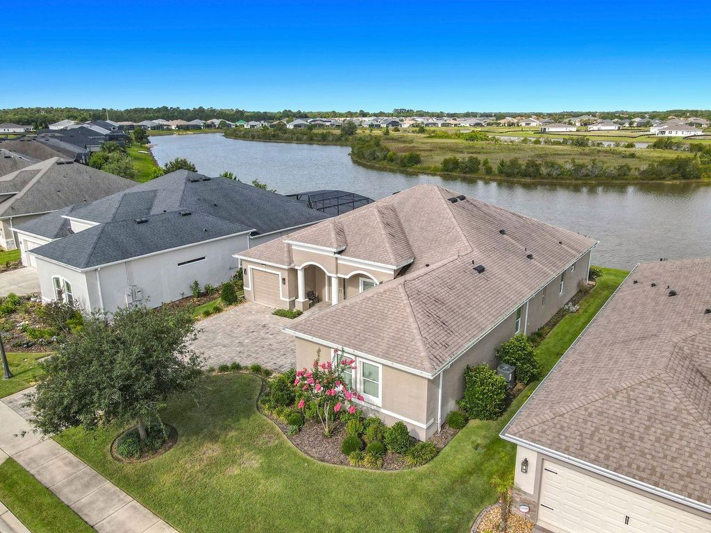 8461 BRIDGEPORT BAY CIRCLE, Mount Dora, FL 32757