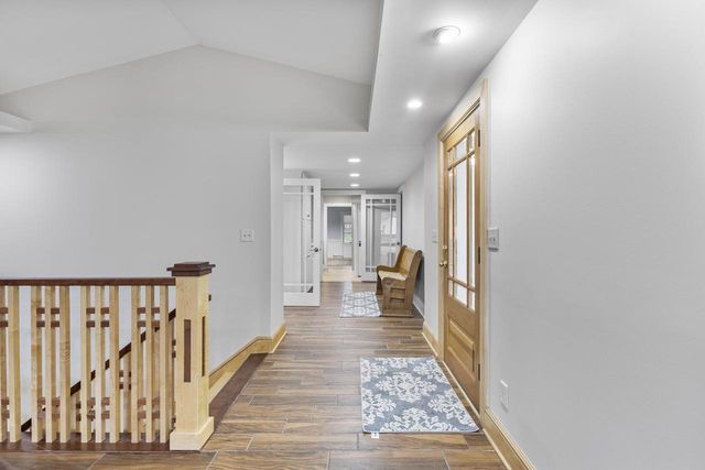 538 Windmill Road, Brooklyn, WI 53521