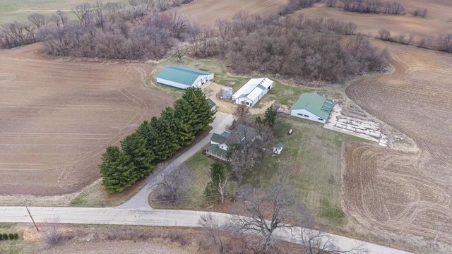 538 Windmill Road, Brooklyn, WI 53521