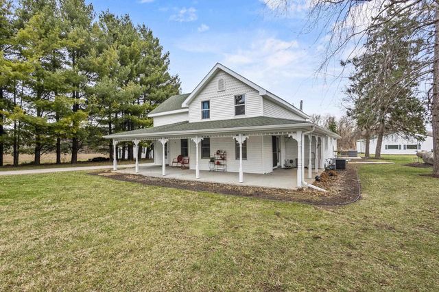 538 Windmill Road, Brooklyn, WI 53521