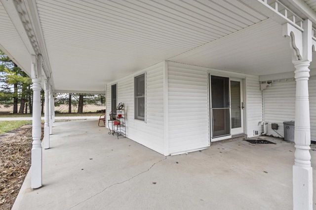 538 Windmill Road, Brooklyn, WI 53521