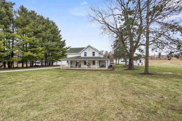 538 Windmill Road, Brooklyn, WI 53521