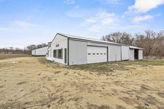 538 Windmill Road, Brooklyn, WI 53521