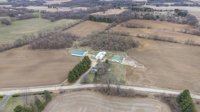 538 Windmill Road, Brooklyn, WI 53521