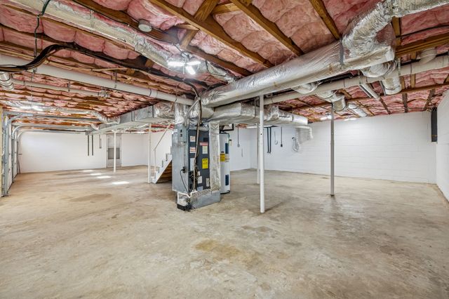 112 Hickory Heights Drive, Hendersonville, TN 37075