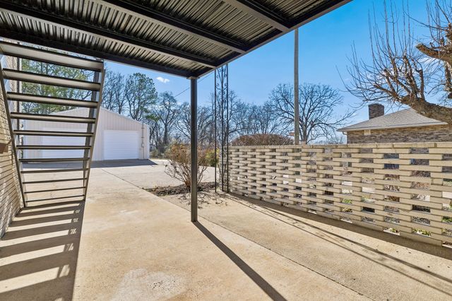 112 Hickory Heights Drive, Hendersonville, TN 37075