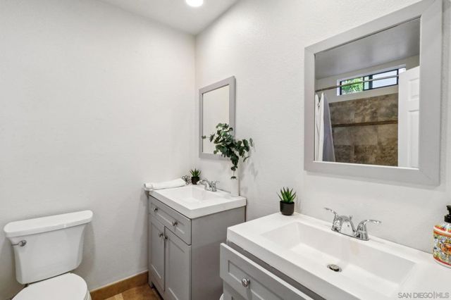 2829 Forest View Way, Carlsbad, CA 92008