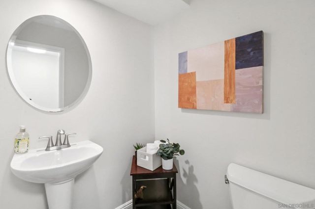 2829 Forest View Way, Carlsbad, CA 92008