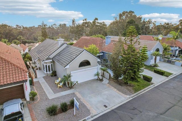 2829 Forest View Way, Carlsbad, CA 92008