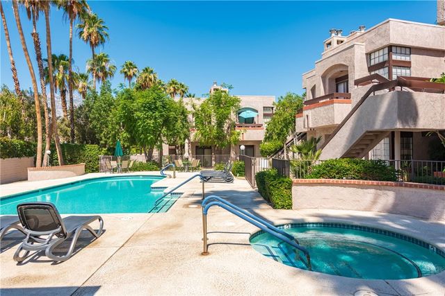 2601 S Broadmoor Drive 11, Palm Springs, CA 92264