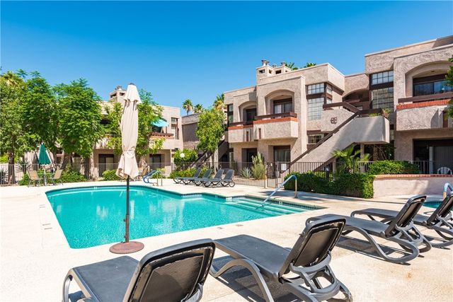 2601 S Broadmoor Drive 11, Palm Springs, CA 92264