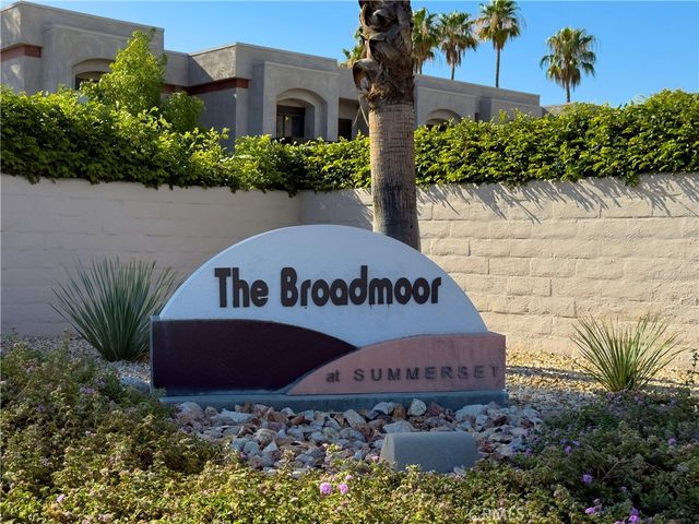 2601 S Broadmoor Drive 11, Palm Springs, CA 92264