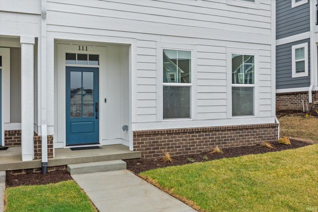 111 Parkerwood Lane, West Lafayette, IN 47906