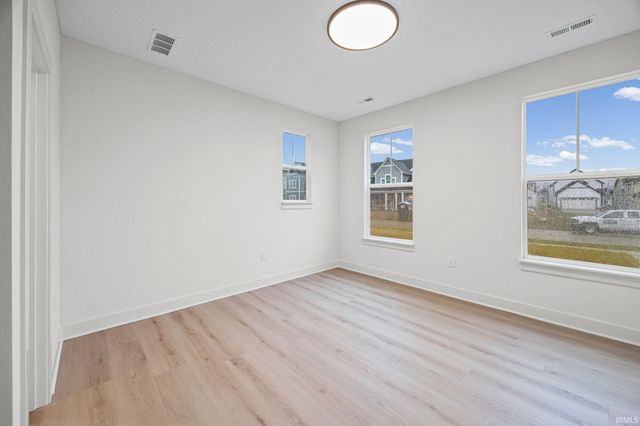 111 Parkerwood Lane, West Lafayette, IN 47906