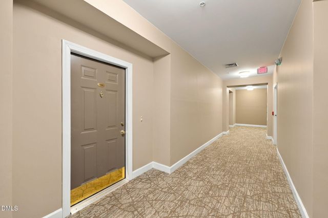 100 Northbrook Drive 206, Raleigh, NC 27609