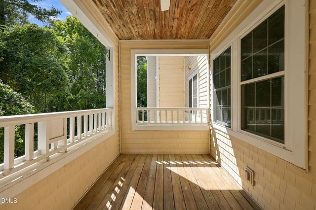 100 Northbrook Drive 206, Raleigh, NC 27609