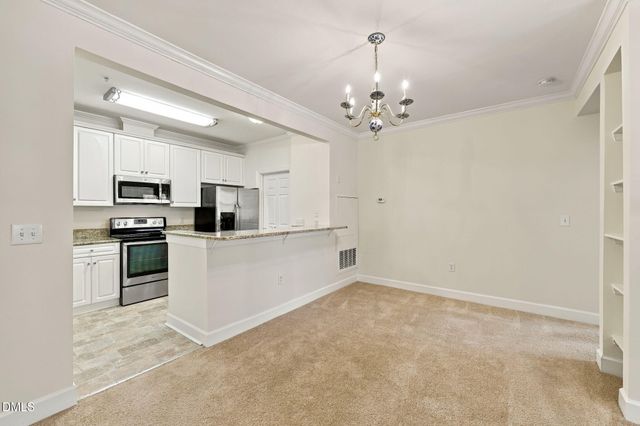 100 Northbrook Drive 206, Raleigh, NC 27609