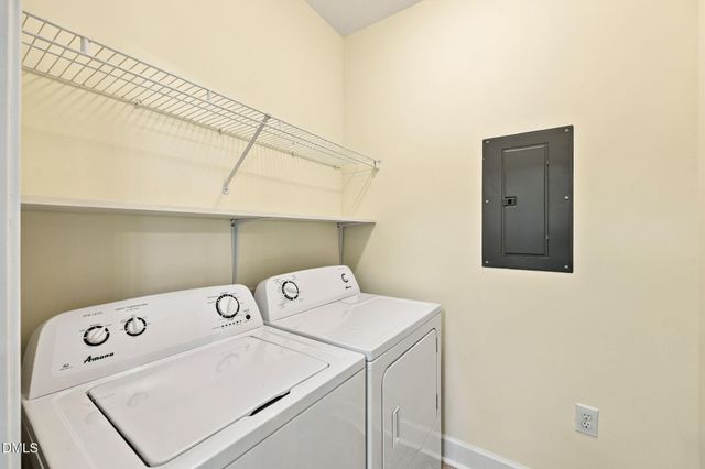 100 Northbrook Drive 206, Raleigh, NC 27609