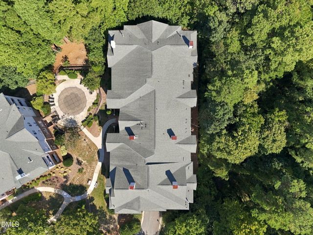 100 Northbrook Drive 206, Raleigh, NC 27609