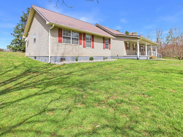 228 County Road 326, Sweetwater, TN 37874