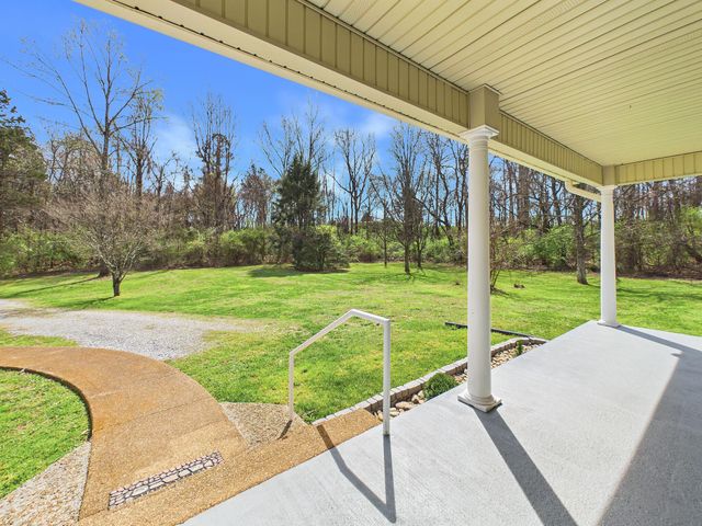 228 County Road 326, Sweetwater, TN 37874