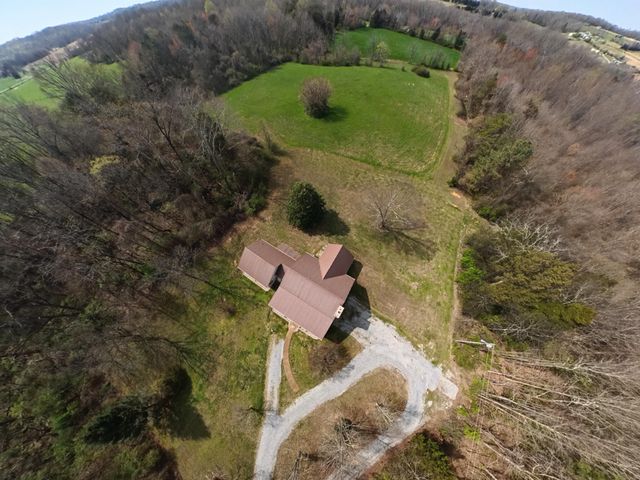 228 County Road 326, Sweetwater, TN 37874