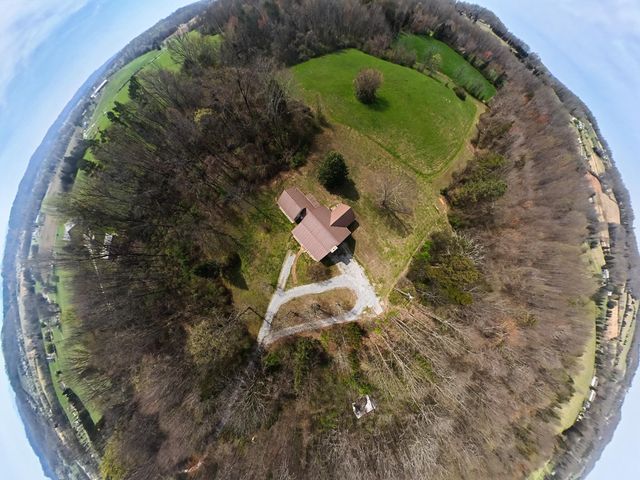 228 County Road 326, Sweetwater, TN 37874