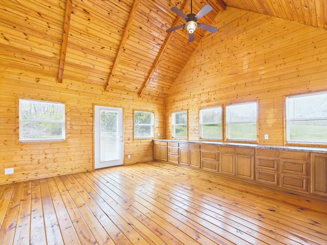 228 County Road 326, Sweetwater, TN 37874