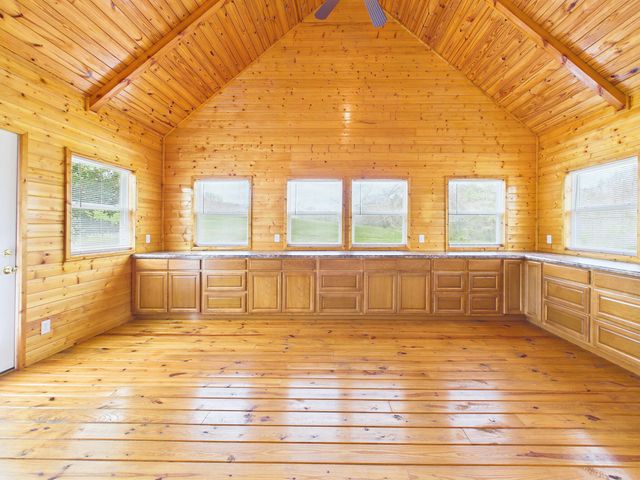 228 County Road 326, Sweetwater, TN 37874