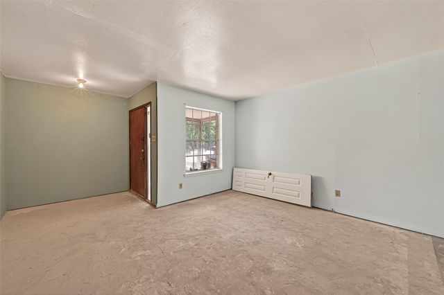 12714 Dermott Drive, Houston, TX 77065