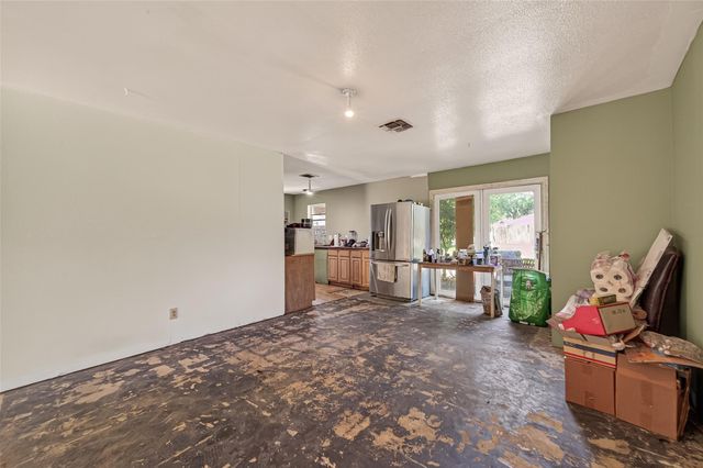 12714 Dermott Drive, Houston, TX 77065