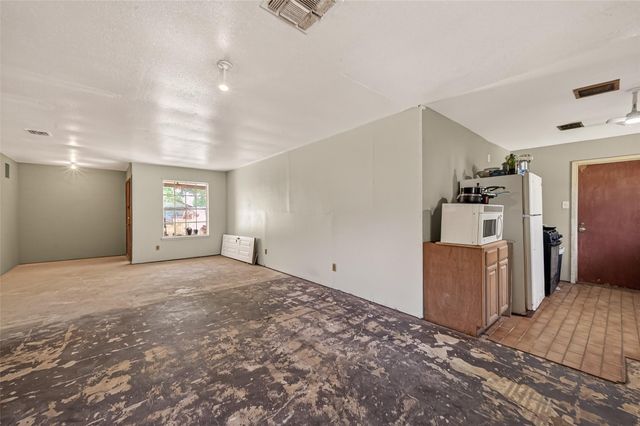 12714 Dermott Drive, Houston, TX 77065