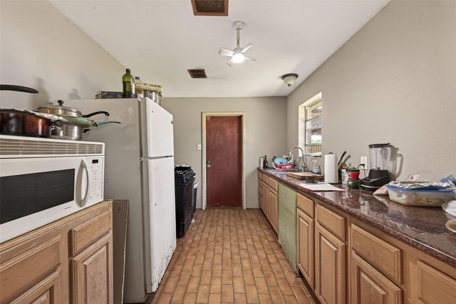 12714 Dermott Drive, Houston, TX 77065