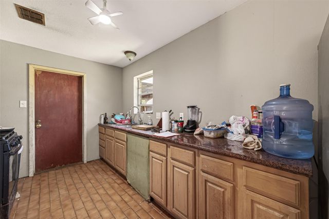 12714 Dermott Drive, Houston, TX 77065