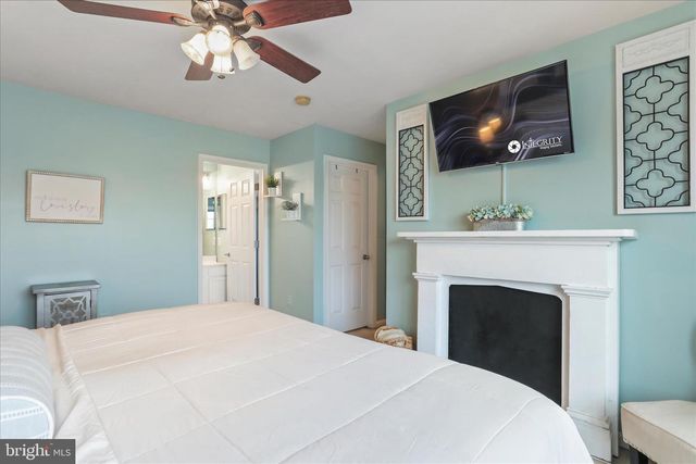 5898 GABRIELLE LANE, Chambersburg, PA 17202